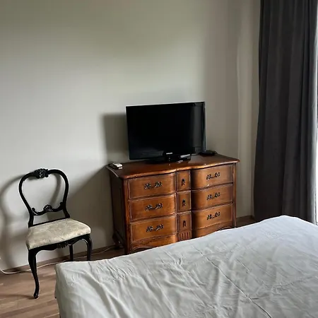 Aisa Street Apartment