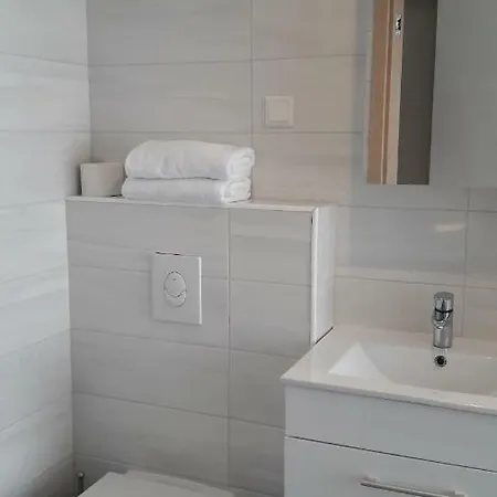 Apartment Aisa Street