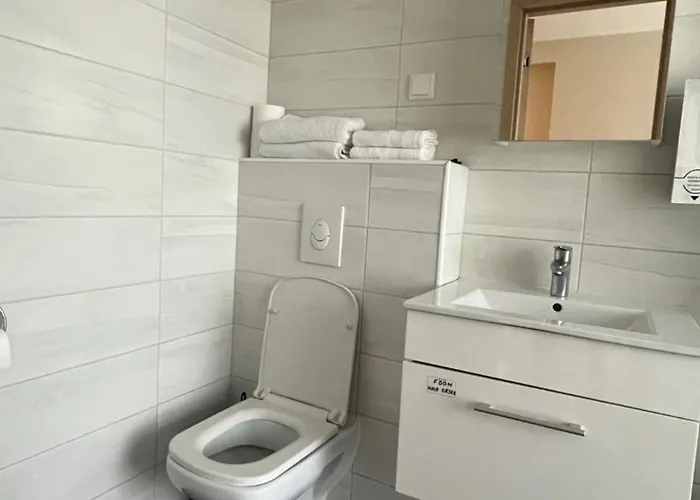 Aisa Street Apartment *